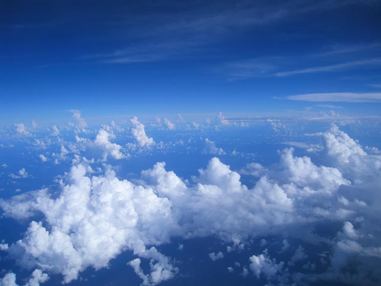 Wolken vom flugzeug